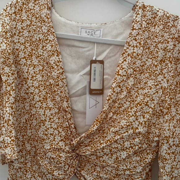 Sage crop blouse - Picture 2 of 2